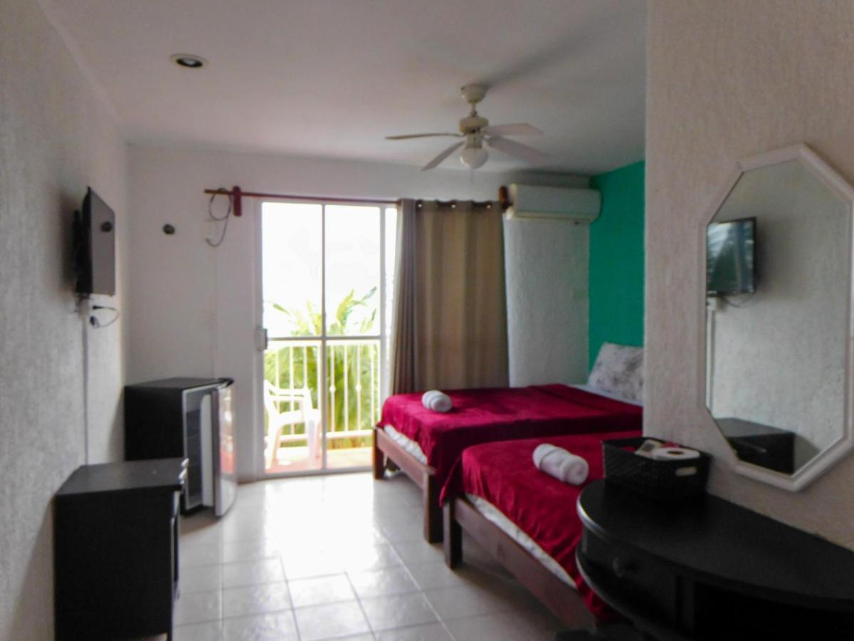 Hotel Ma Elena Isla Mujeres Eksteriør billede